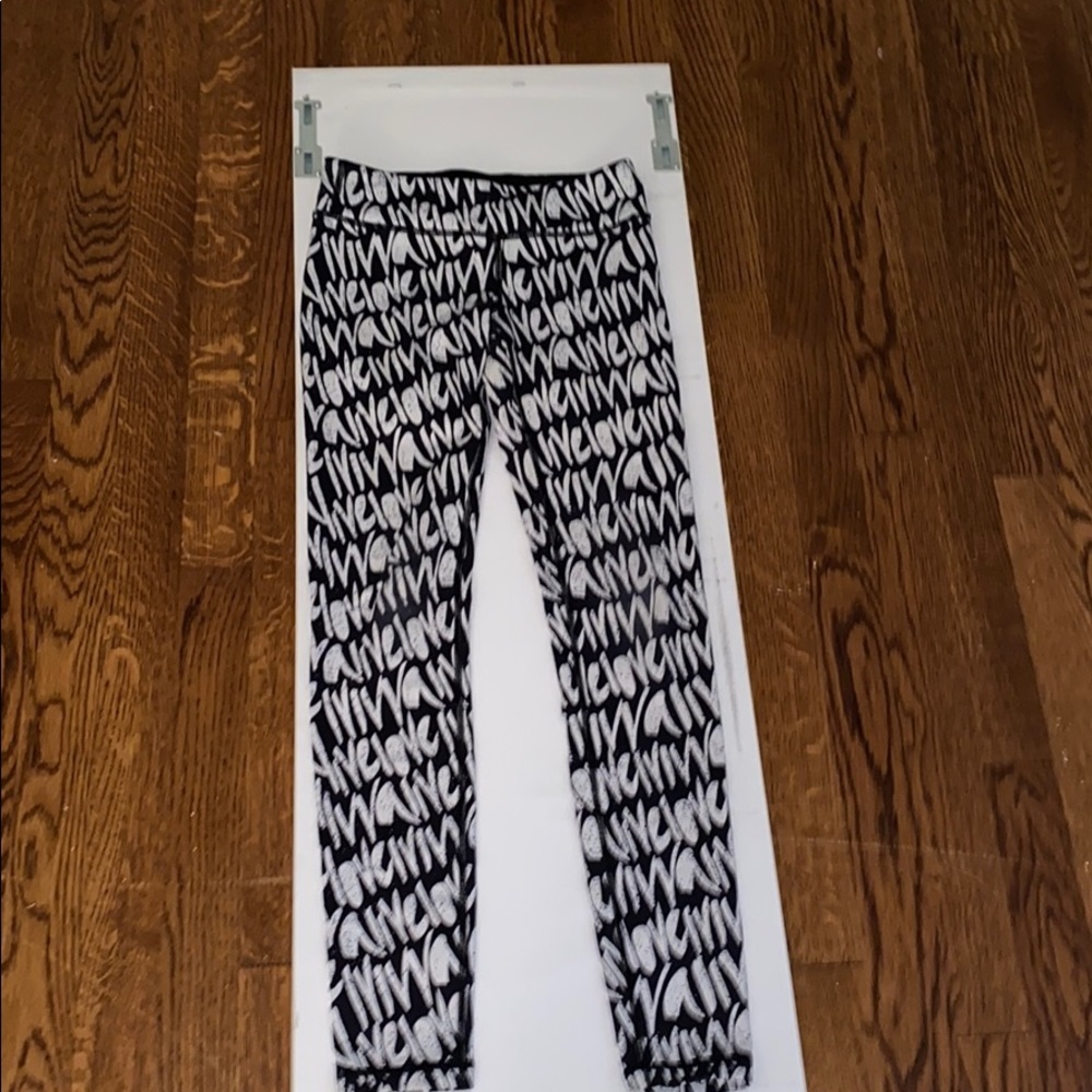 Size 10 Ivivva leggings